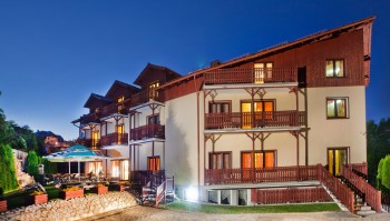 Penjsonat Śnieżka SPA*** Karpacz