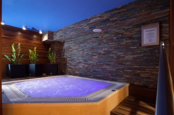 Penjsonat Śnieżka SPA*** Karpacz